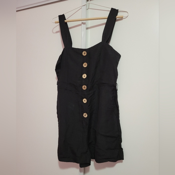 MANGO buttoned black romper/jumpsuit with pockets - Picture 1 of 5